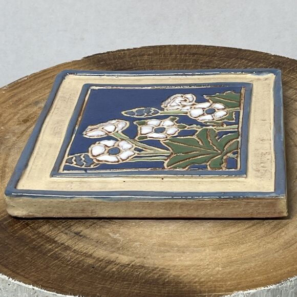 Vintage 1985 Red Clay Tile Works Blue White Floral Flowers Trivet Tile 6” - Picture 5 of 8